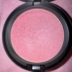 MAC M.A.C. Cosmetics Iridescent Powder Highlighter Blush - Ice - Pls. Read